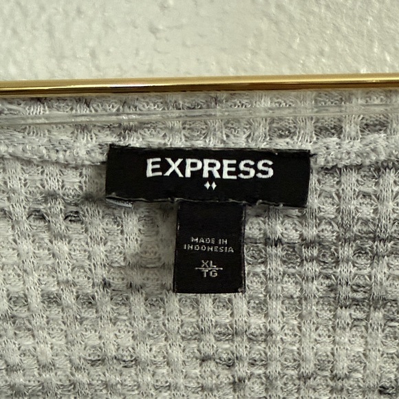 Express Women's Black and White Long Sleeve Top - Picture 2 of 4